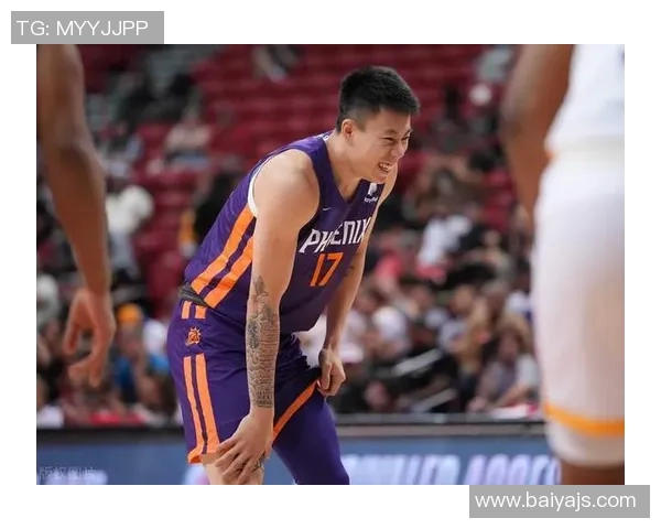 年轻足球明星杨某某崭露头角引发球迷热议未来可期